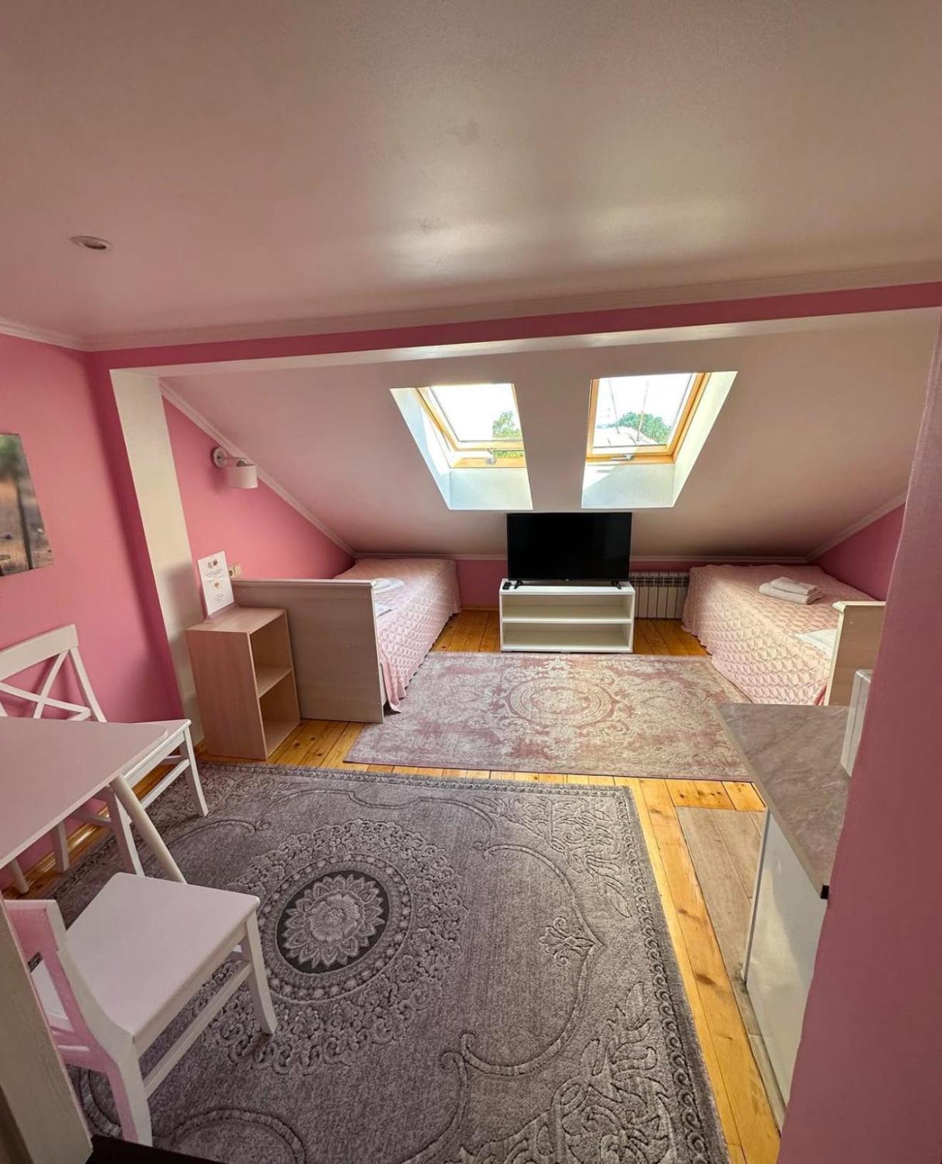 Аpartment For Lady Apartment แชร์นิฟซี ภายนอก รูปภาพ